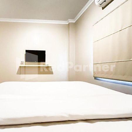 Hotel Andono Near Yia Mitra Reddoorz Temon Екстериор снимка